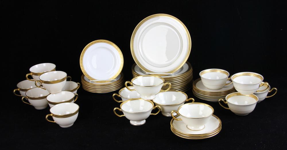 Group of Assorted China (1 of 20)