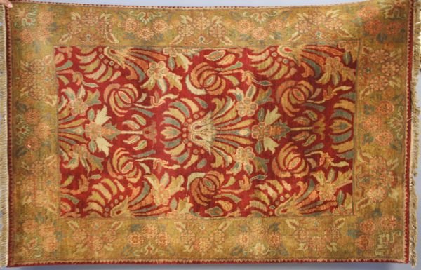 Fine Indo Japour Rug, 4' x 6' 1".