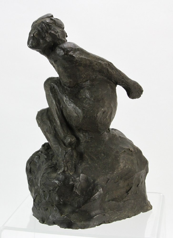 Bronze Sculpture Signed Jo Davidson: Bronze sculpture of a woman, signed "Jo Davidson Paris 1909", 10 1/2" x 6". Provenance: Boston, Massachusetts collection.