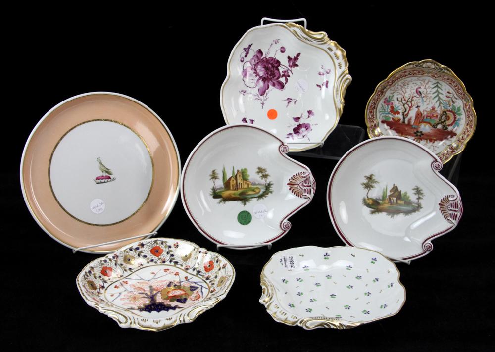 Group of Early Porcelains, Worcester, Derby: Group of early porcelains, to include: Worcester Flight Barr & Barr Pagoda pattern shell-form dish, 7 3/4" x 7 1/2"; Derby shell-form dish; Derby King's pattern dish; Paris porcelain, etc. Seven (7) p
