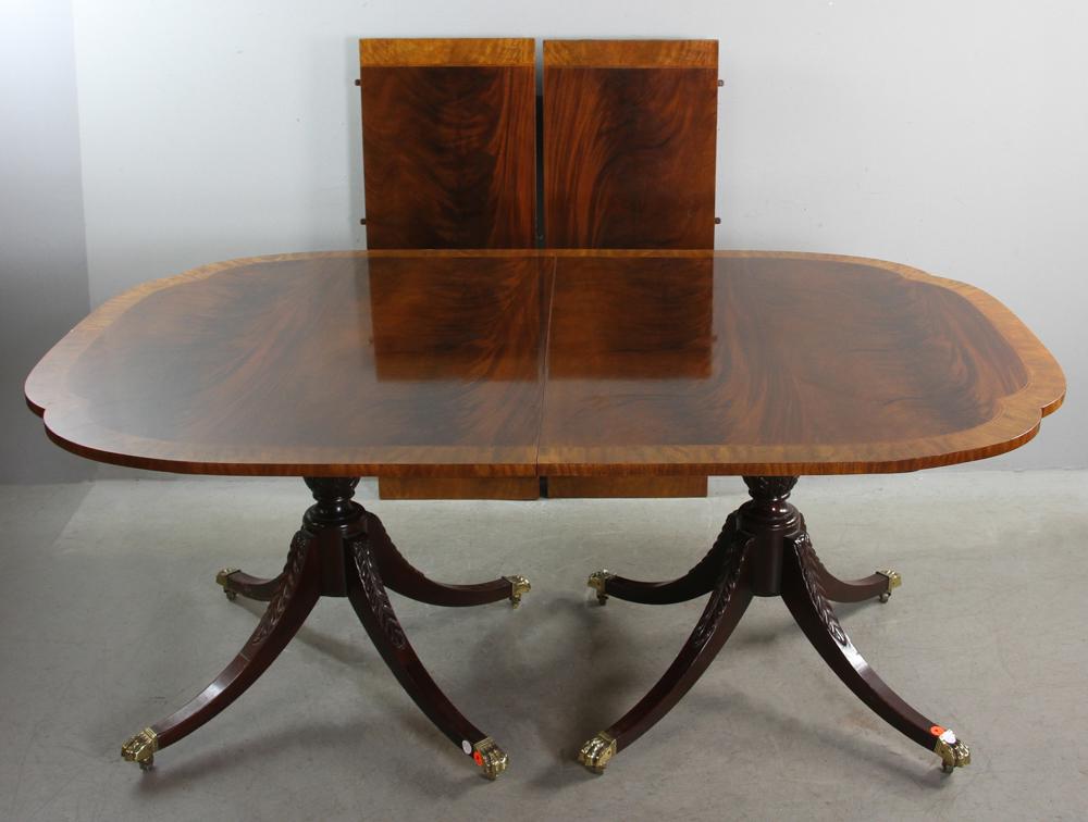 Baker Double Pedestal Dining Table (1 of 10)