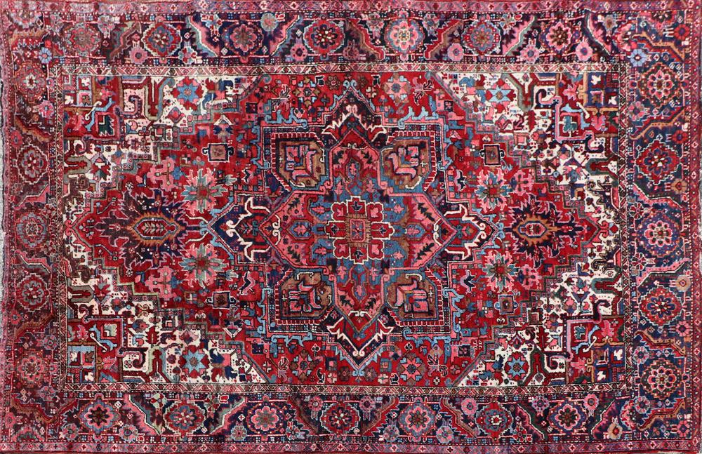Antique Persian Heriz Rug: Antique Persian Heriz rug, 10' 10" x 7' 9". Provenance: From a Wantagh, New York estate.