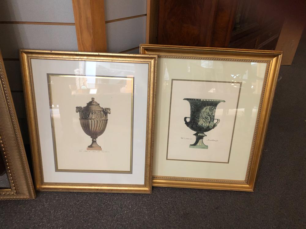 FRAMED PRINTS OF URNS Lot/2 (1 of 1)