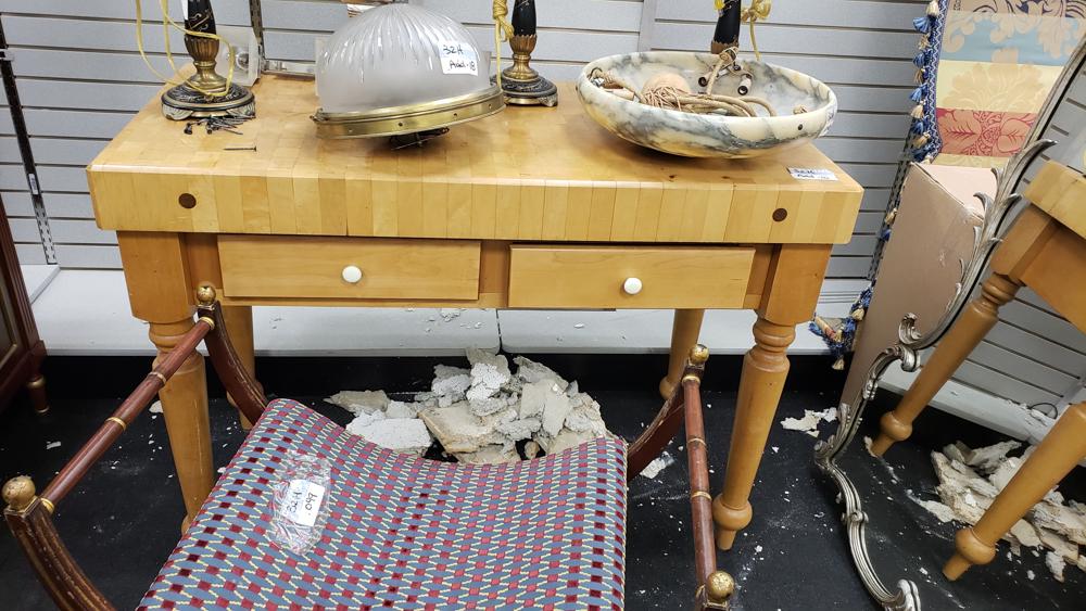 BUTCHER BLOCK TABLE (1 of 1)