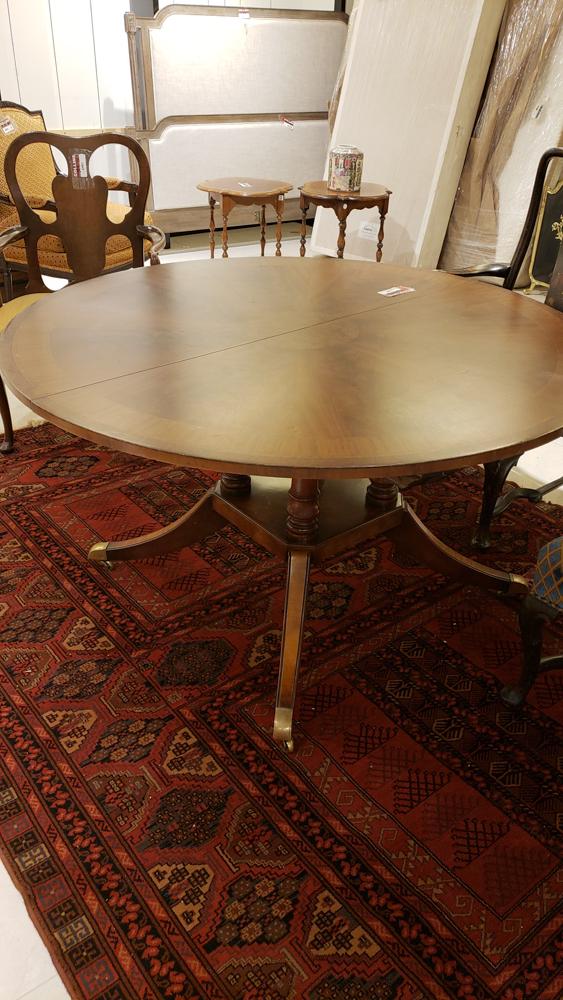 Regency style circular dining table with flame and (1 of 1)