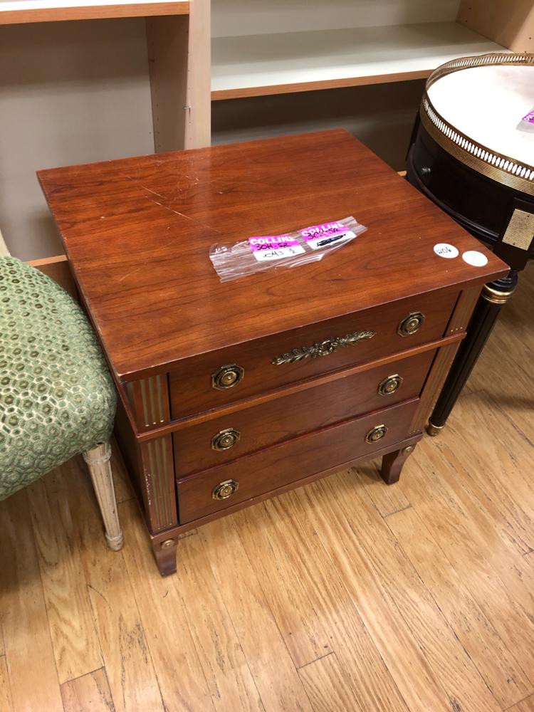 Pair of mahogany nightstands with brass accents; Pair (1 of 1)