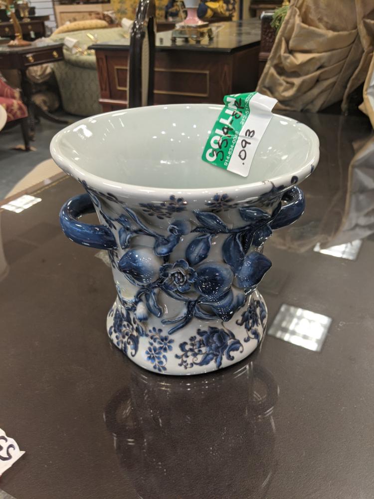 Chinese vase, blue and white painted, red mark on (1 of 1)