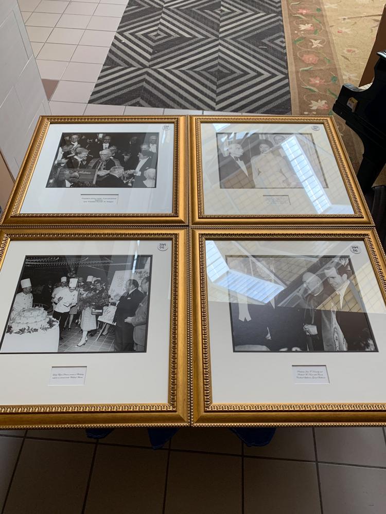 Lot/4 photographs of political figures, including (1 of 1)