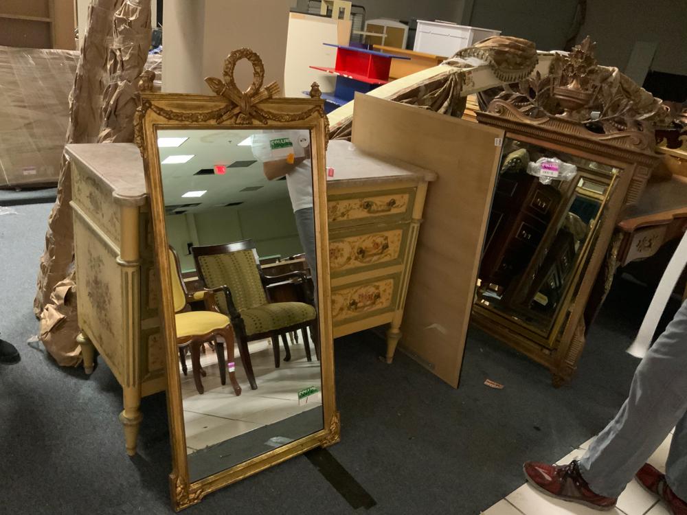 Lot of 3 gilt mirrors (1 of 1)