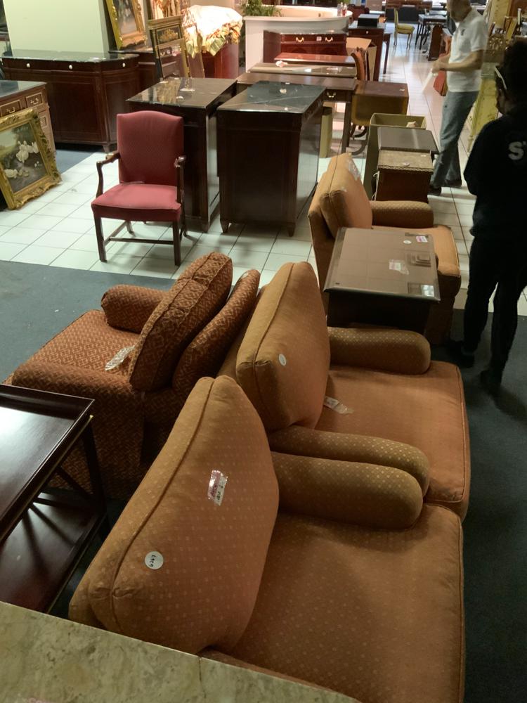 Lot of 4 lounge chairs (1 of 1)