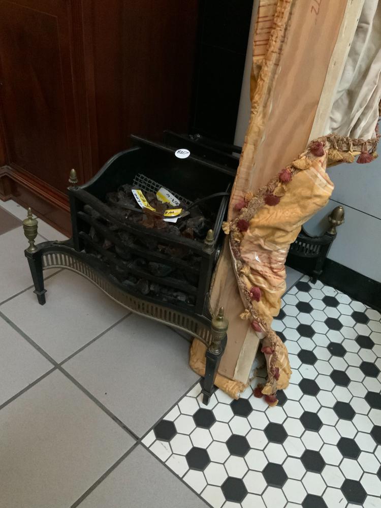 Federal Style Fireplace Grate: Federal-style fireplace grate.