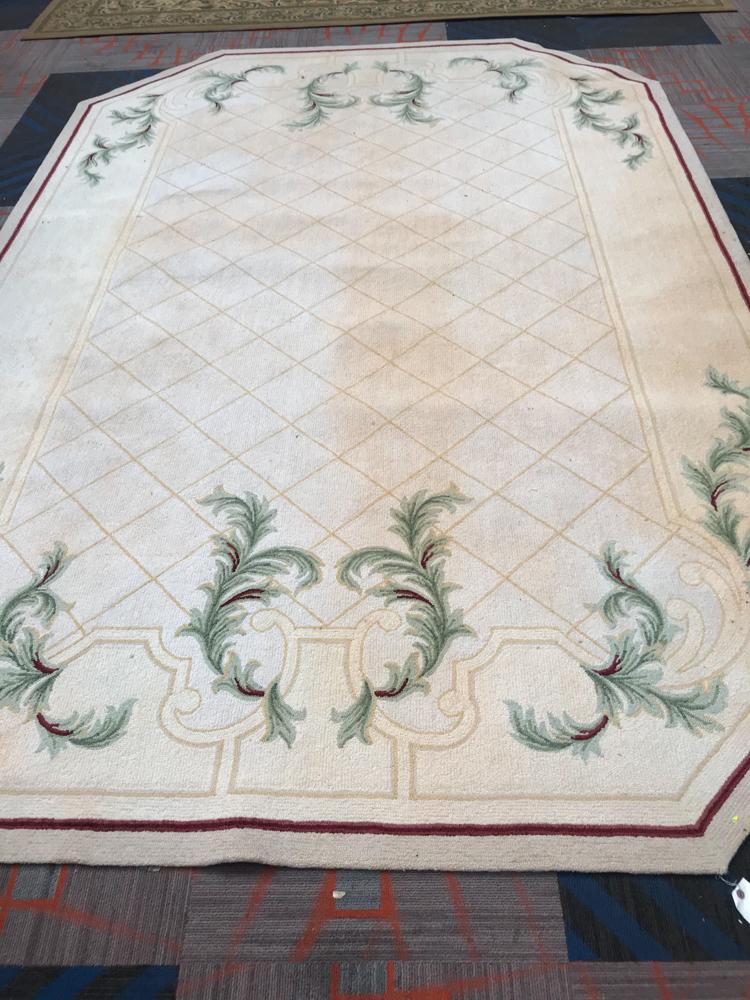Edward Fields French Style Rug: Edward Fields rug, French-style, 12' 1" x 8' 1".