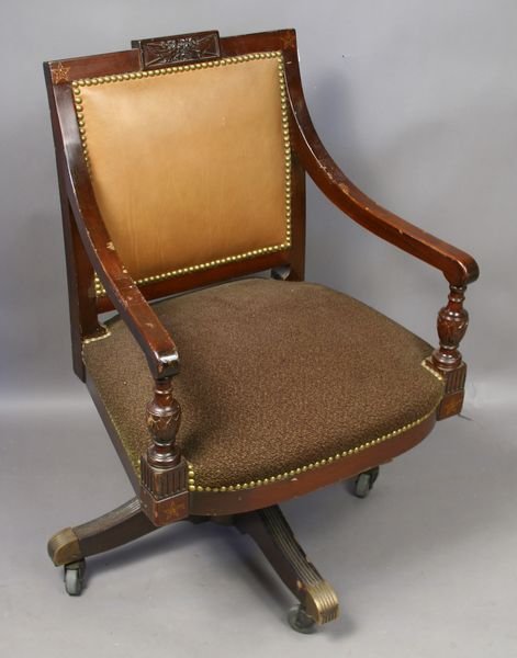 Early 20th C. Davenport Federal Office Chair: Early 20th Century Davenport Federal style office chair.