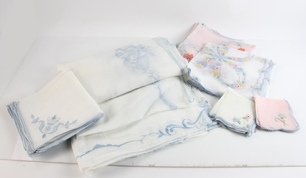Vintage Embroidered Tablecloth and Napkins (1 of 11)