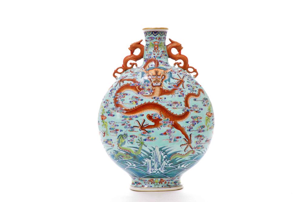 Fine Chinese Doucai Moon Flask Vase (1 of 8)