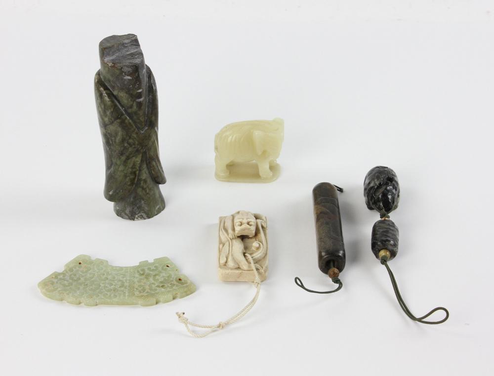 Group of Chinese Carved Hardstone Pieces (1 of 11)