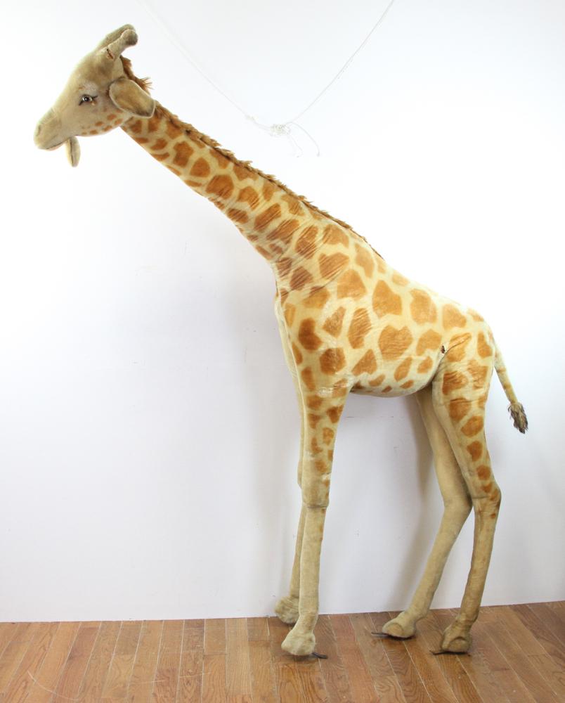 Steiff Giraffe (1 of 9)