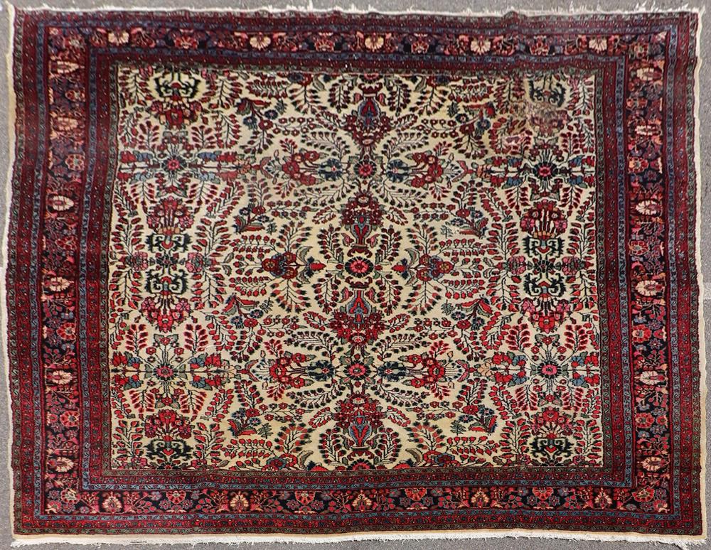 Semi Antique Persian Hamadan Rug: Semi-antique Persian Hamadan rug, 8' 10" x 11' 9". Provenance: From a Delray Beach, Florida estate.