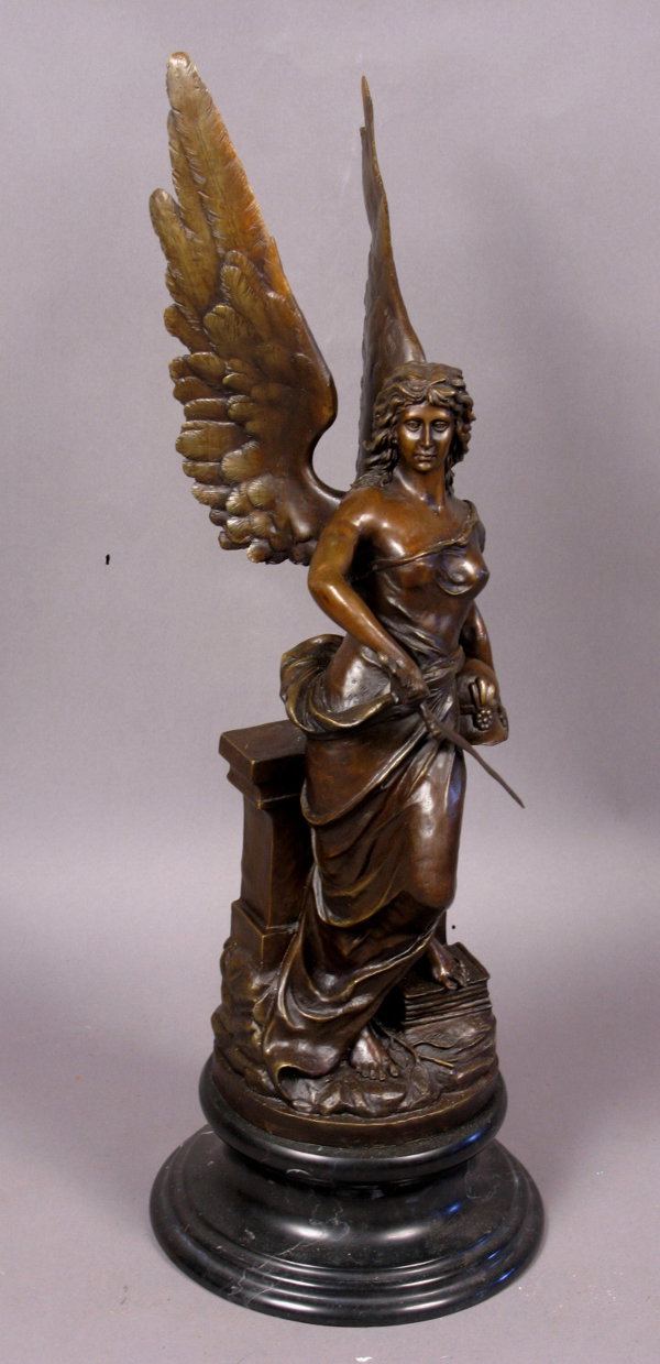 LATE 20TH CENTURY BRONZE SCULPTURE OF WOMAN