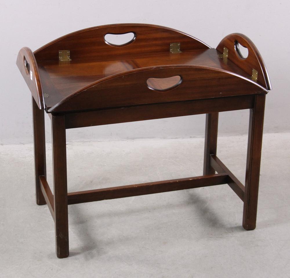 Mahogany Butler: Mahogany butler's tray table. Provenance: From the estate of Gregory and Katherine Sullivan of Dover, MA.