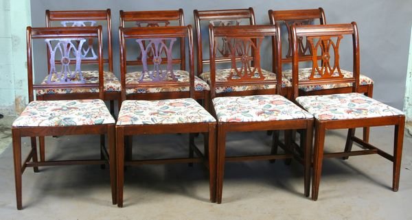 Set of (8) C1930 Hepplewhite Mahog Chairs: Set of (8) circa 1930 custom Hepplewhite mahogany chairs.