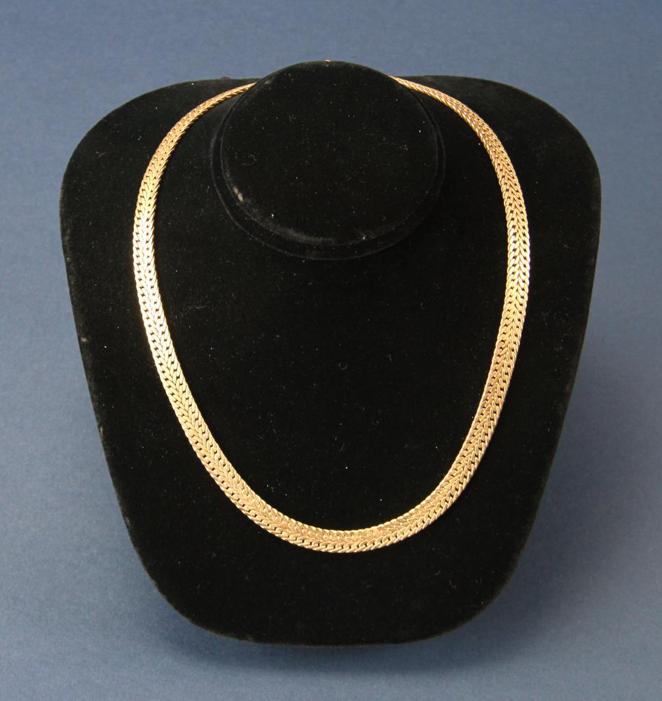 Italian Gold Herringbone Necklace (1 of 7)