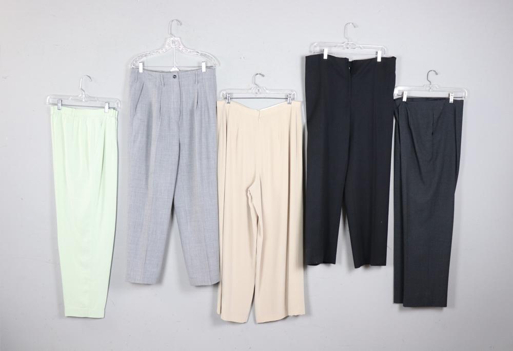 Casual Ladies Slacks Including Oleg Cassini: Casual ladies slacks to include: cream, gray, navy including Oleg Cassini, black, size 12, lot (5).