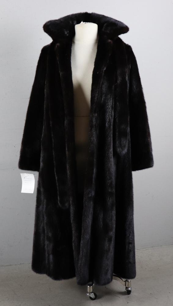 Ladies Brown Female Mink Stroller (1 of 5)