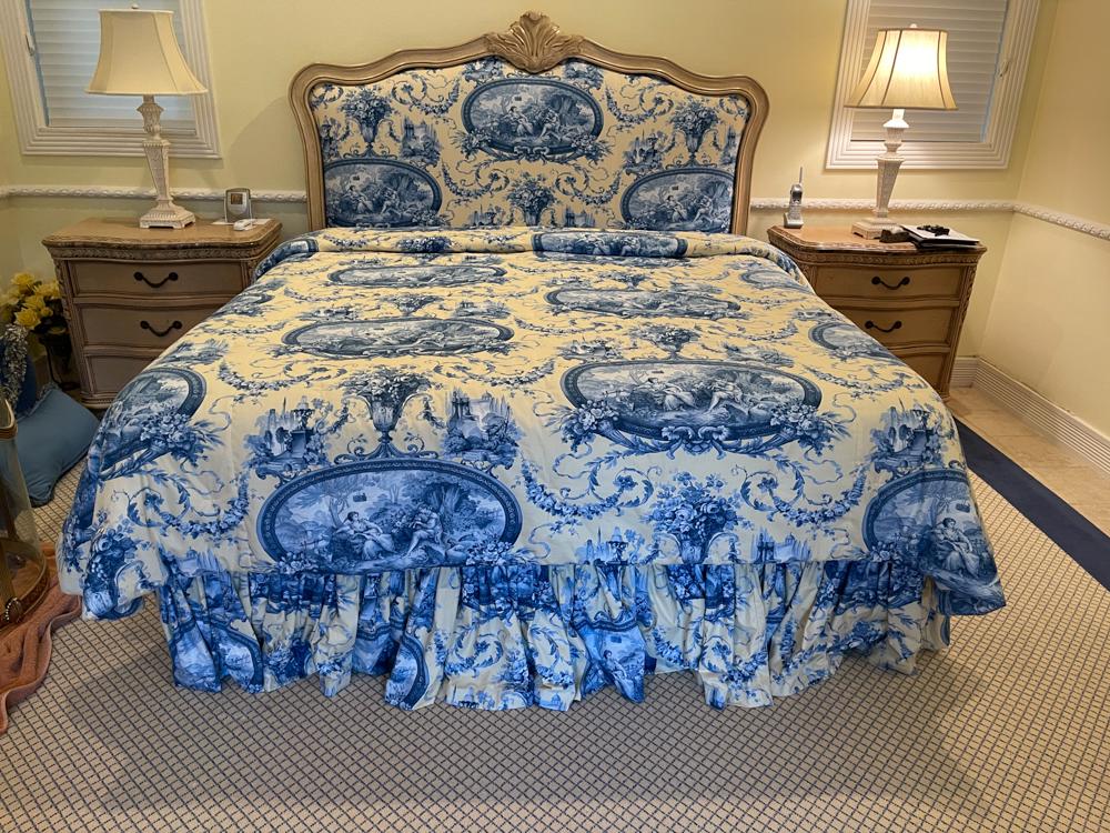 Queen Headboard Tapestry Pattern (1 of 4)