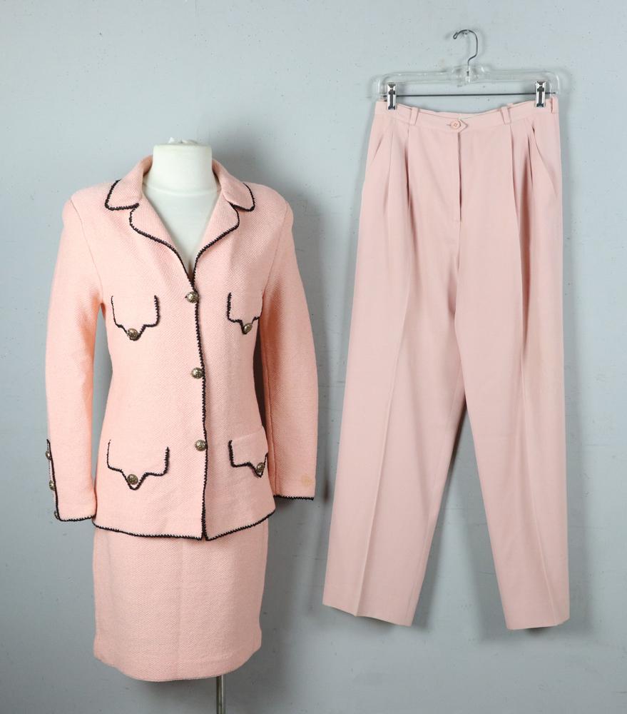 Margot Green Peach Suit, Ferragamo Peach Pants (1 of 4)