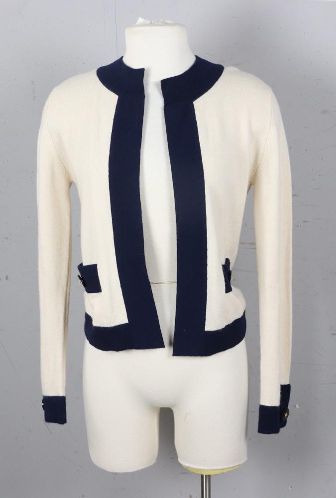 Chanel Boutique Cashmere Sweater (1 of 3)