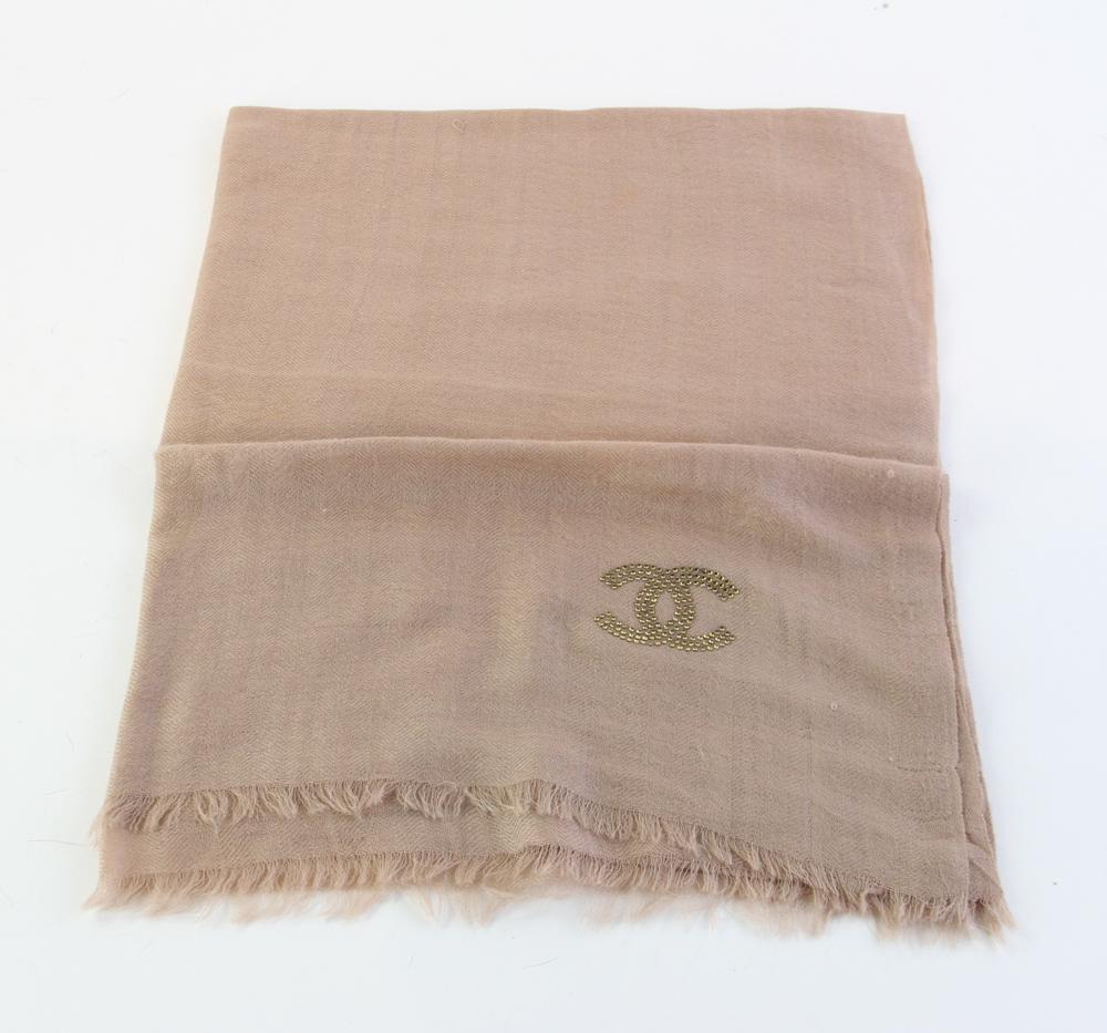 Chanel Scarf (1 of 4)