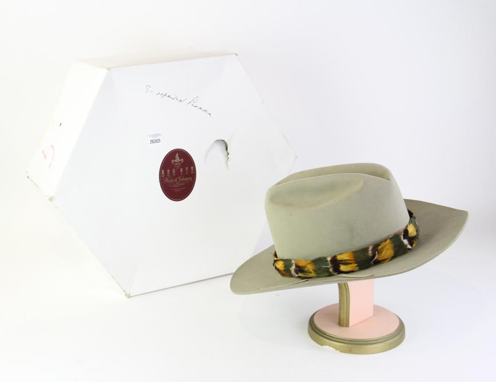 Resistol Cattlemans Hat (1 of 9)