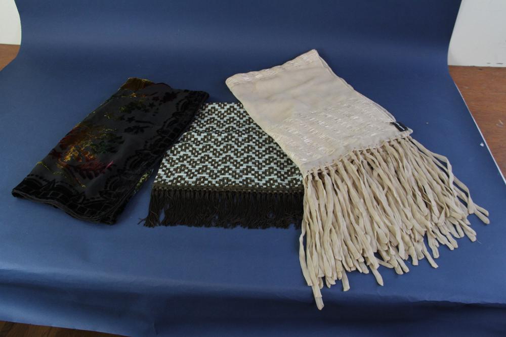 Group of Ladies Scarves (1 of 6)