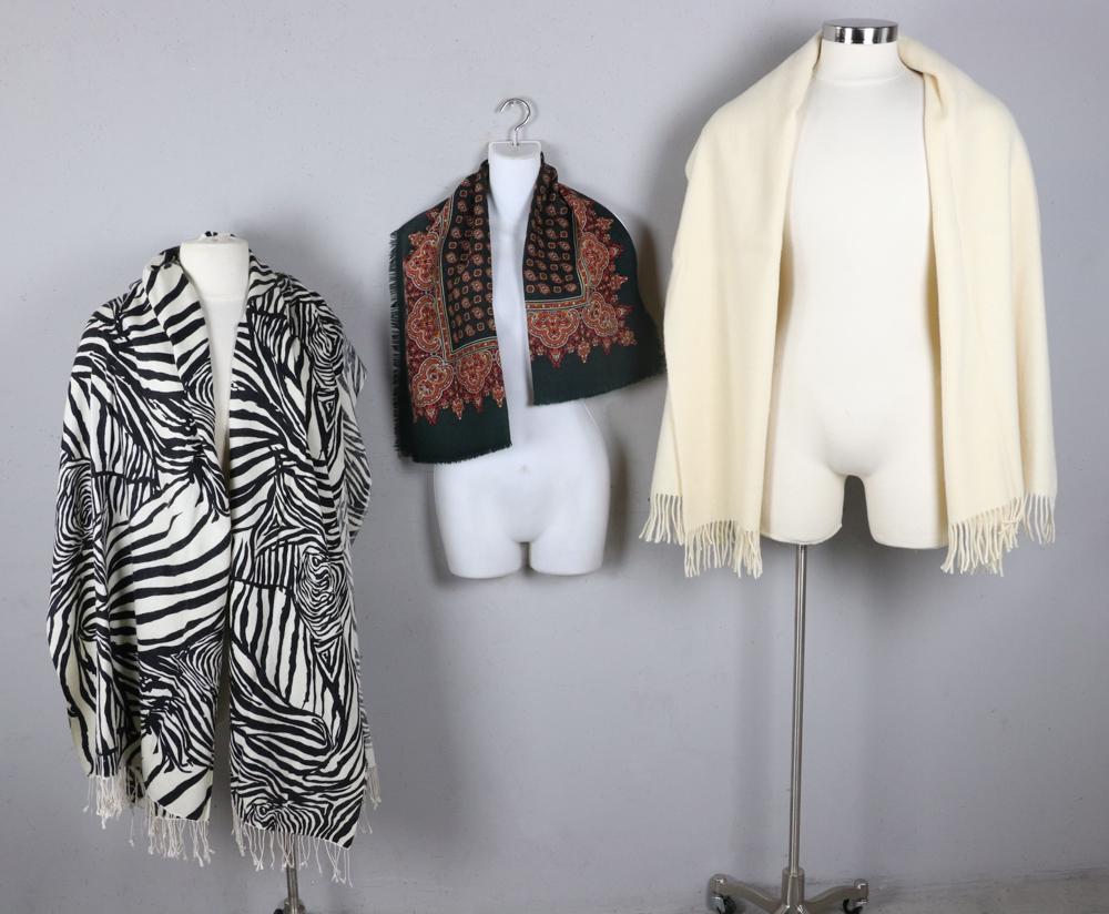 Group of Ladies Cashmere Shawls (1 of 2)
