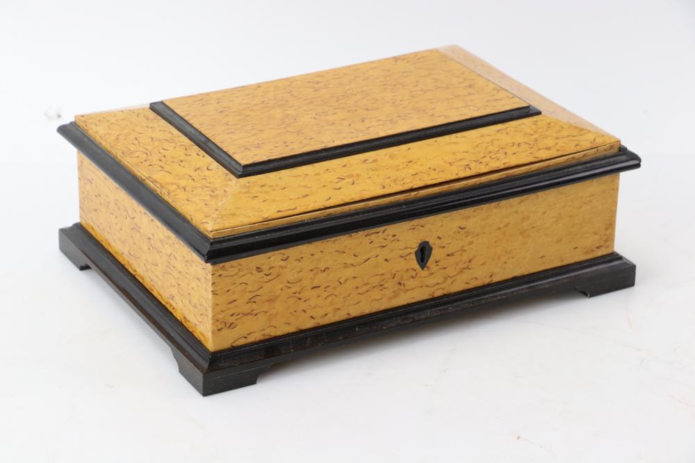 Russian Karelian Birch Box with Black Trim (1 of 4)