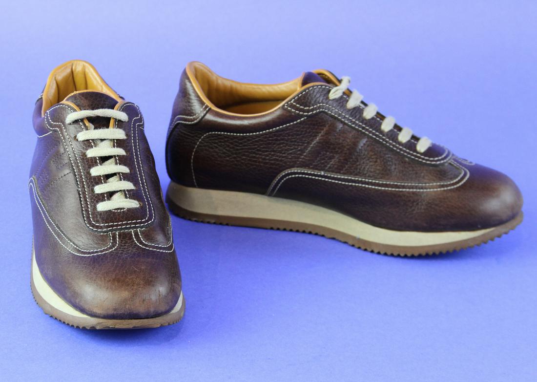 Ladies Hermes Casual Leather Shoes: Ladies' Hermes casual leather lace-up shoes, size 39 1/2.