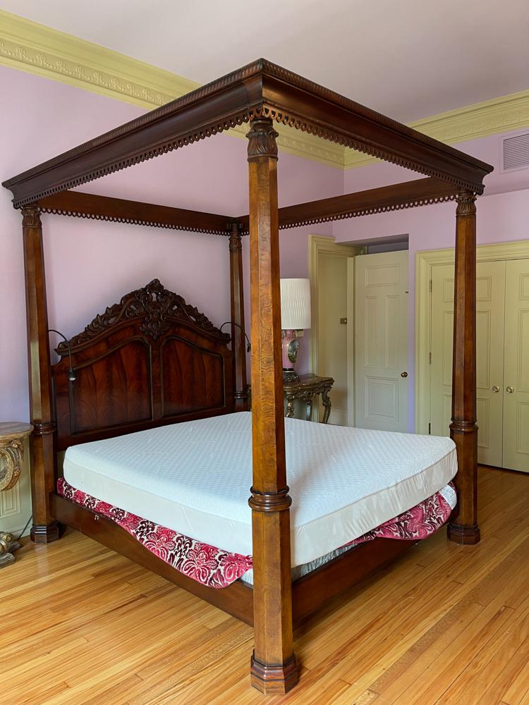 Plantation Canopy Bed 19thC Style (1 of 2)