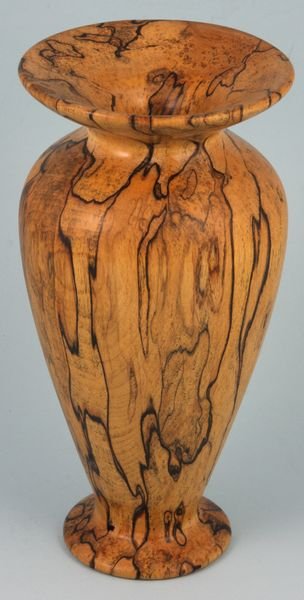 Mel Lindquist yellow birch wood vase: Mel Lindquist (1911-2000), yellow birch wood vase, c. 1981, 8 1/4" h., good condition. Provenance: Robert O. Peterson Estate, San Diego, CA.