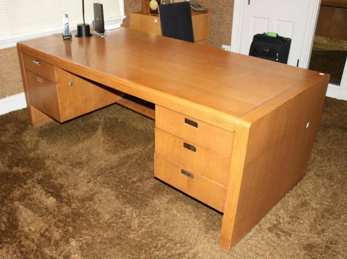 Contemporary Solid Oak Office Desk