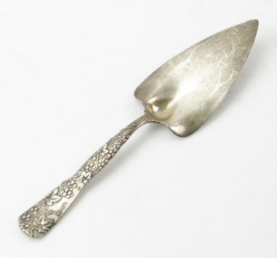 Tiffany & Co. Sterling Pie Server (1 of 5)