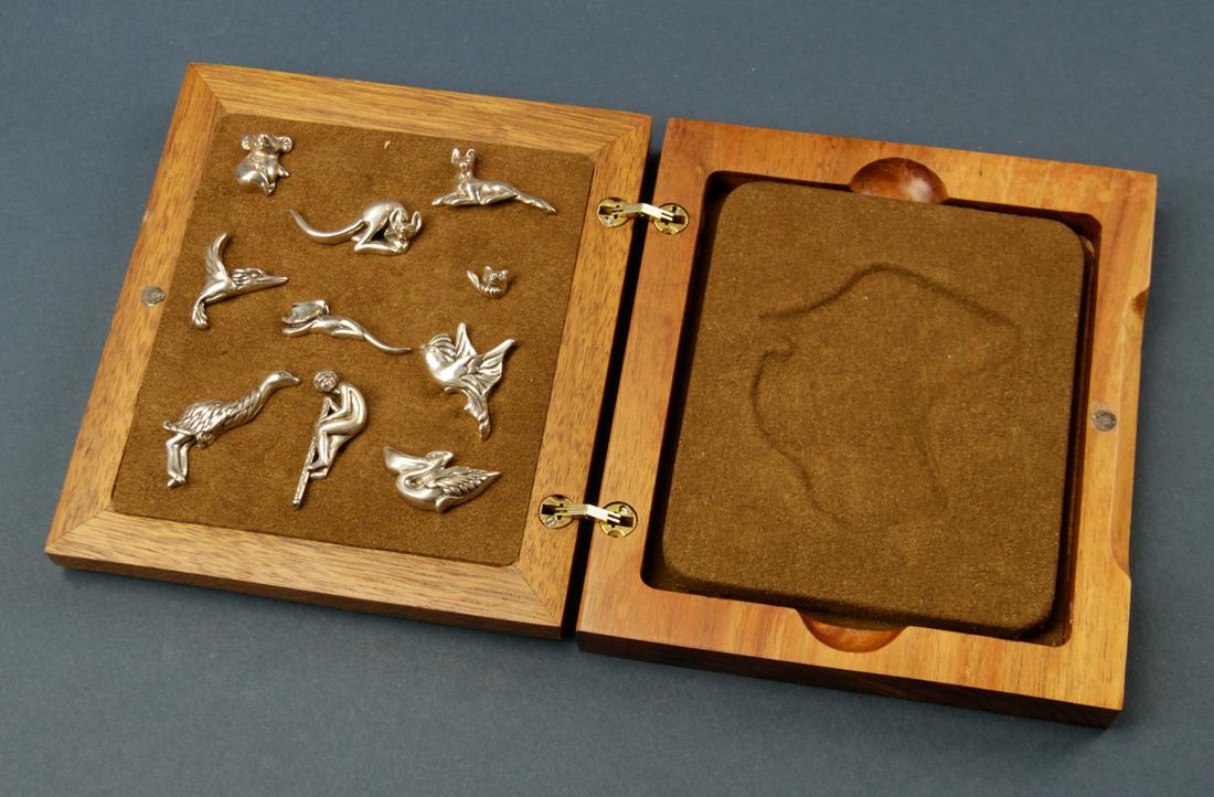 Sterling Puzzle, Pocket Knives, 19thC Boxes and 19thC (1 of 8)