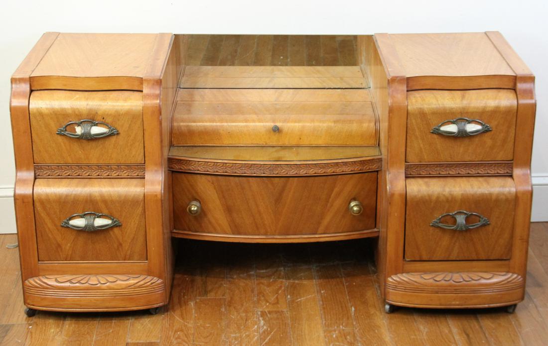 1920s Art Deco Waterfall Vanity (1 of 4)