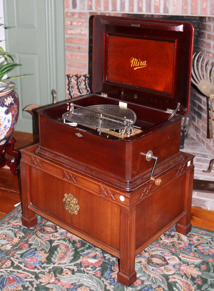 Antique Mira Disc Player Music Box by Mermod Freres (1 of 5)