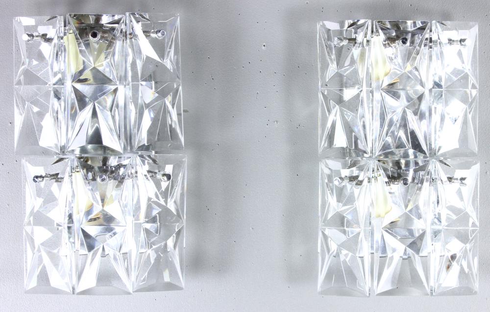 Pair of Mid 20thC Italian Glass Wall Sconces (1 of 8)