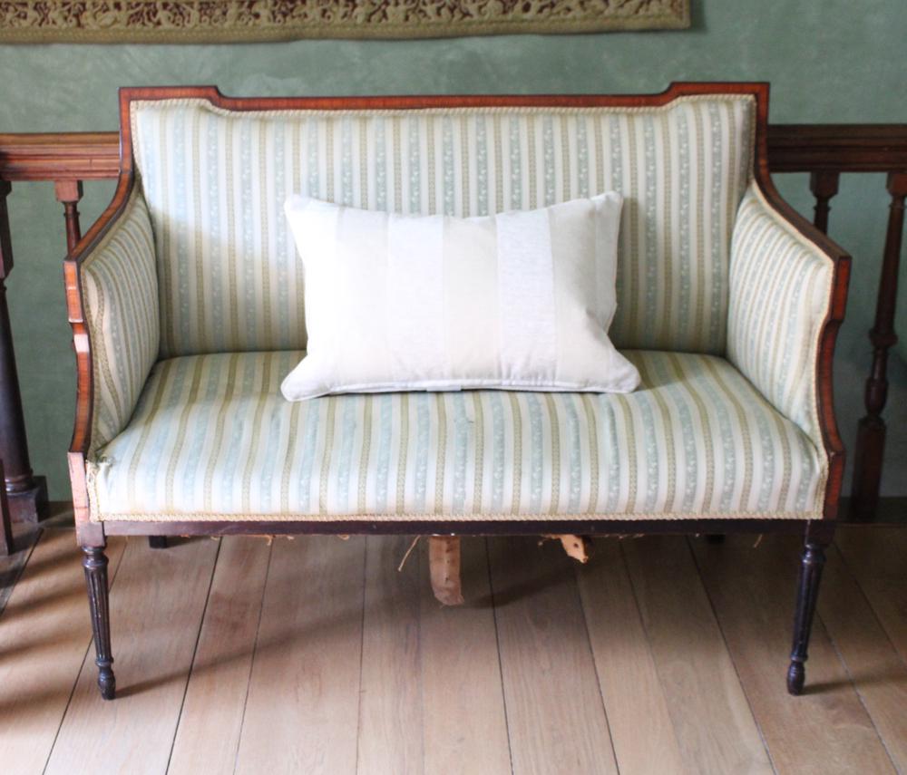 Neoclassical Inlaid Mahogany Settee (1 of 7)