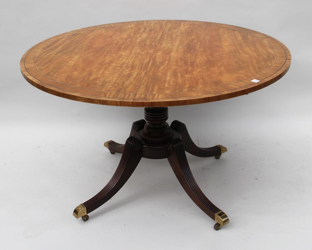 Federal-style Mahogany Dining Table (1 of 6)