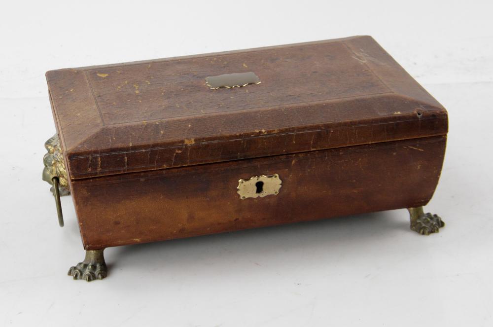 Early Sewing Box (1 of 6)