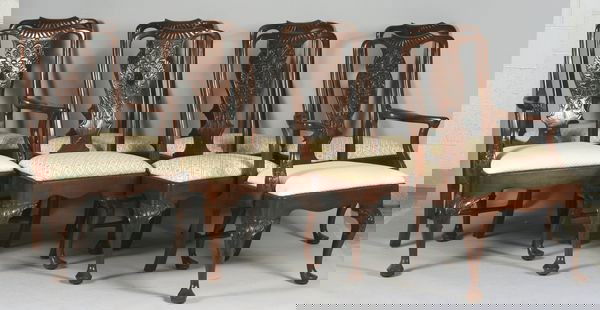 Set of Eight (8) Henredon Queen Ann Chairs: Set of eight (8) Henredon Queen Ann mahogany chairs.