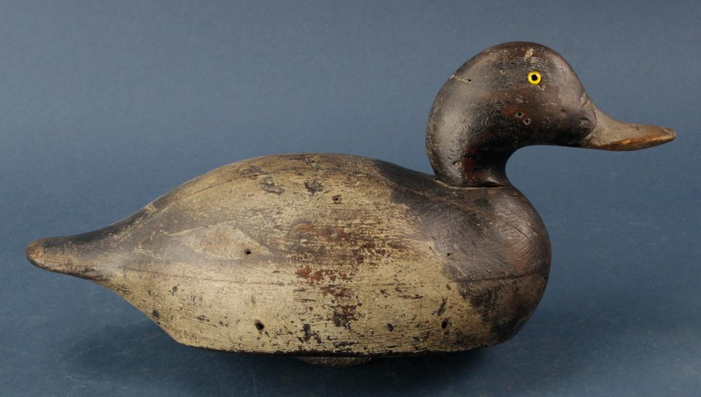 Mason Premier Grade Bluebill Drake Decoy (1 of 8)